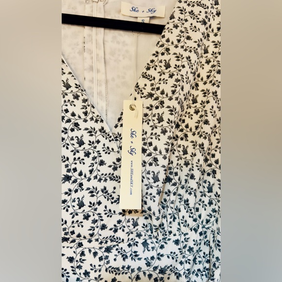 She + Sky White and Navy romper - Picture 3 of 7